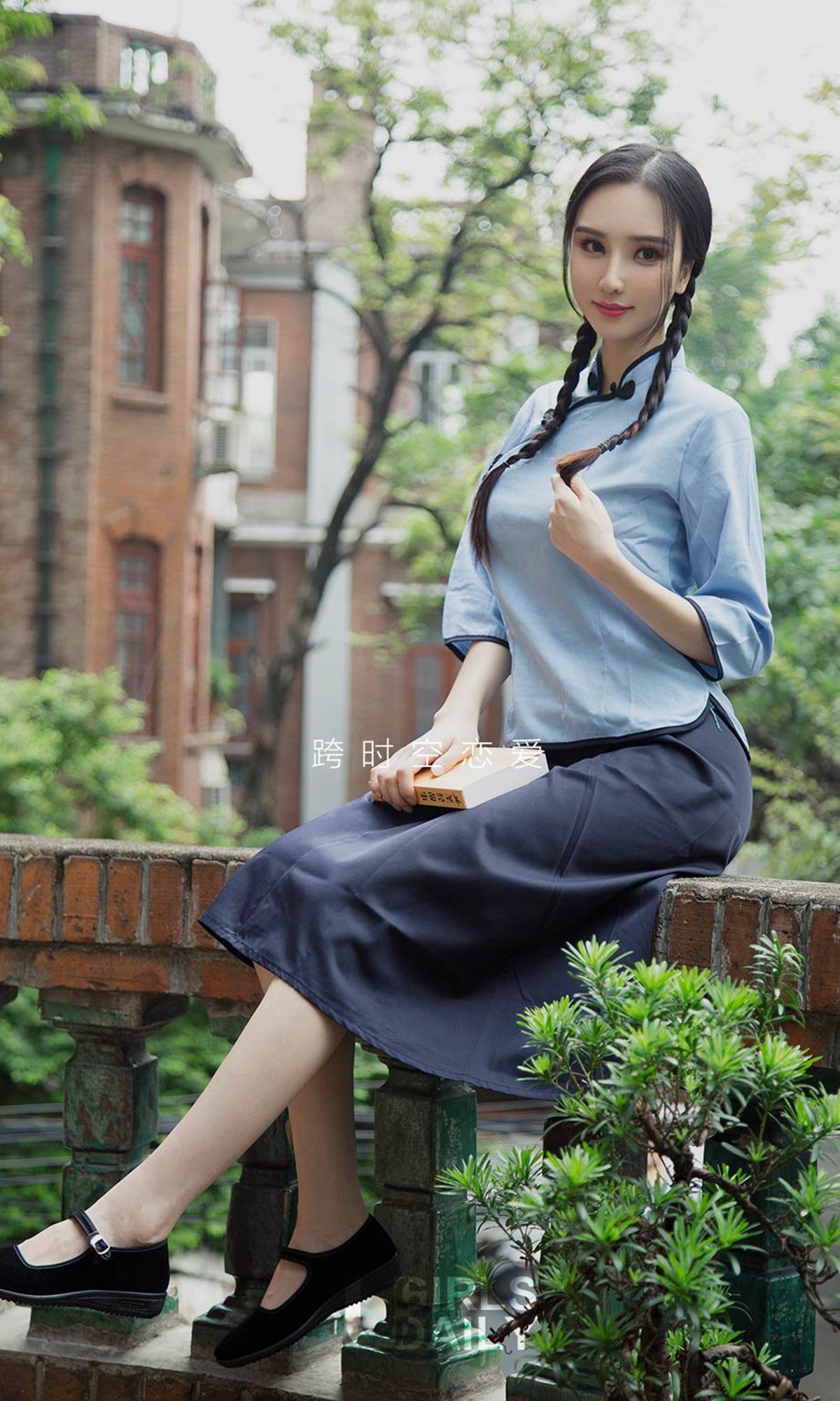 [Ugirls尤果网] 爱尤物专辑 2019.03.01 NO.1381 小北鼻 跨时空恋爱